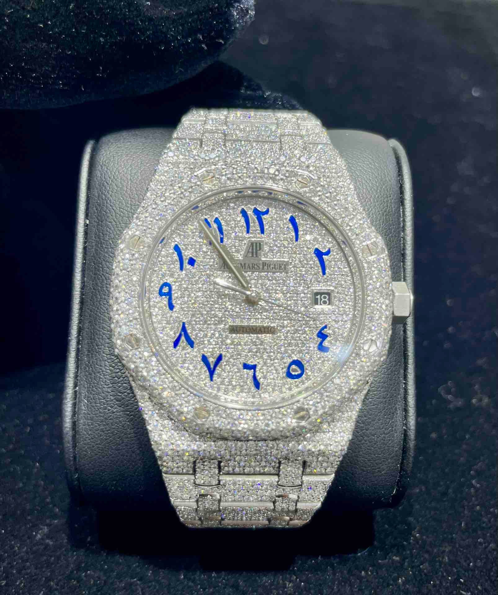 Cheap 42 CTS BUSTDOWN VS 1 AUDEMARS PIGUET AP BLUE ARABIC DIAL ICED OUT replica watch